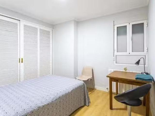 Acogedor Habitación en Carrer de Roteros
