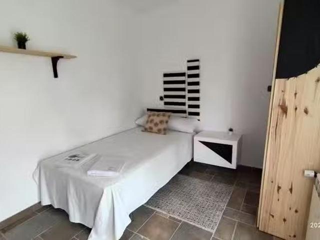 ¡Oferta! Habitación en Paseo Salle