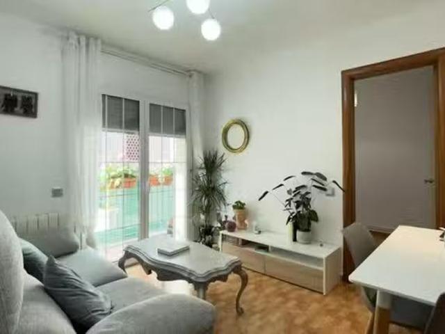 Nuevo Habitación en Passeig de Fabra i Puig, Nou Barris
