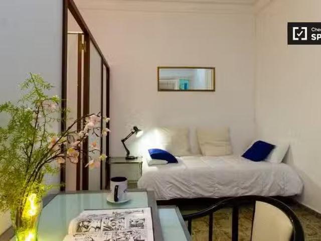 Único Habitación en piso compartido en alquiler en El Gòtic, B.