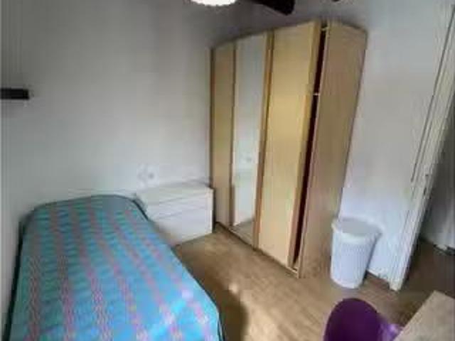 Acogedor Habitación en piso compartido en barcelona
