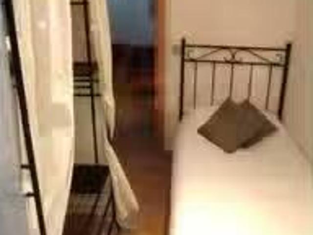 Acogedor Habitación en Sants Badal, Barcelona, en alquiler