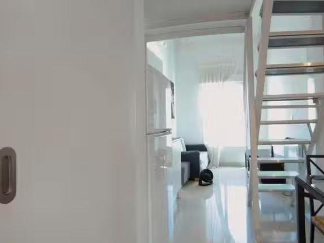 Único Piso de 1 habitación en Calle de Antonio Zamora
