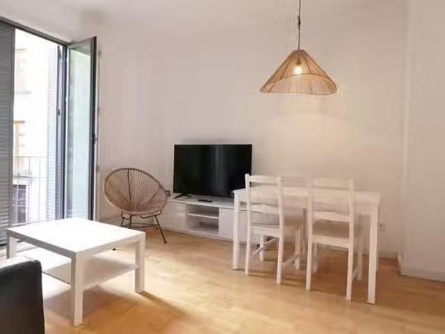 ¡Renta! Piso de 1 habitación en Calle de la Pasa