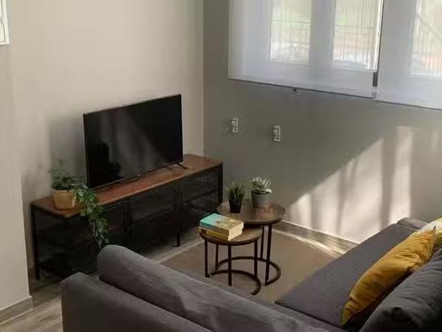 Nuevo Piso de 1 habitación en Calle de Purchena