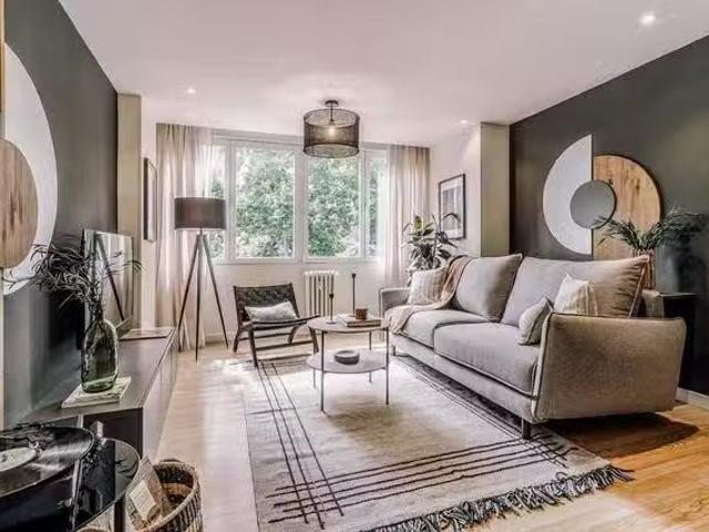Nuevo Piso de 1 habitación en Calle Hermano Gárate