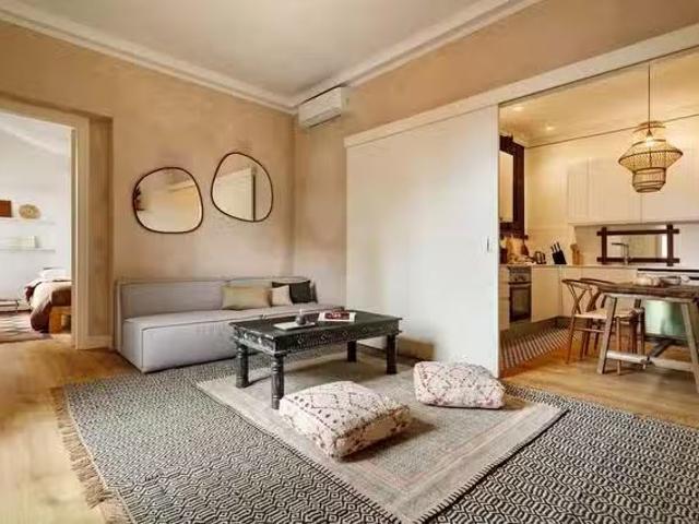 Barato Piso de 1 habitación en Carrer de Villarroel