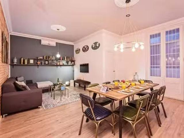 Acogedor Piso de 1 habitación en Carrer del Rosselló