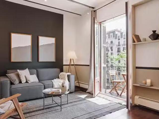 ¡Renta! Piso de 1 habitación en Avinguda Diagonal, Dreta de l'.