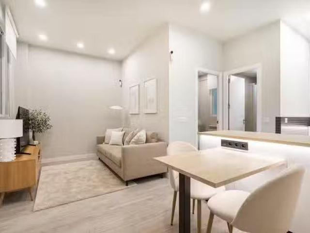 Acogedor Piso de 1 habitación en Madrid