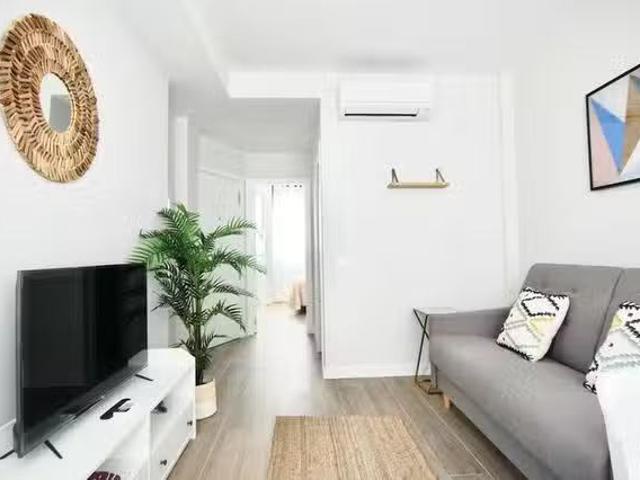 ¡Recién llegado! Piso de 1 habitación en Madrid
