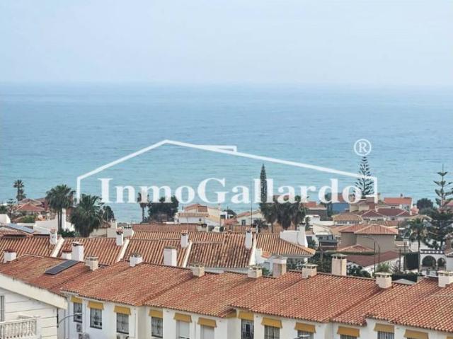 BONITO PISO EN VENTA CALA DEL MORAL