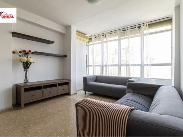 BONITO PISO EN ALQUILER, ZONA SAN JOAQUIN, CON MAGNÍFICAS VISTAS
