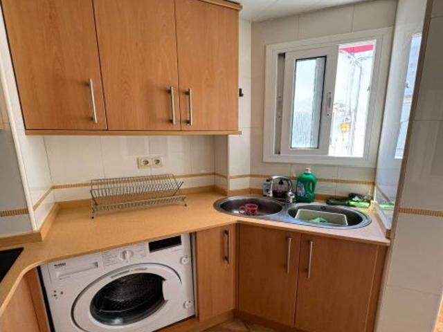 BONITO PISO PARA ENTRAR A VIVIR EN BARRIO GAVARRA EN CORNELLA DE LLOBREGAT