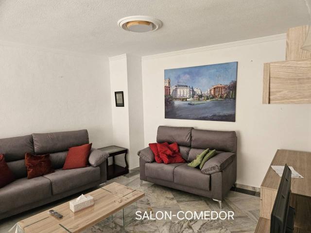 BONITO PISO PARA ESTUDIANTES/ 4 DORMITORIOS/CALEFACCION CENTRAL/TERRAZA/SOLO ESTUDIANTES