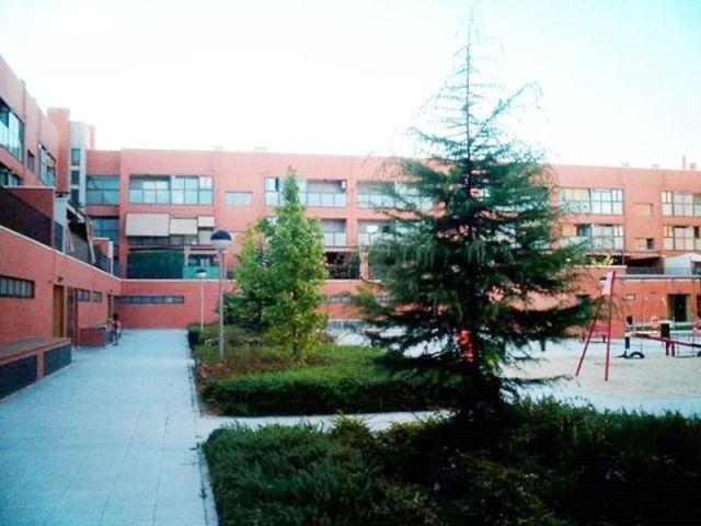 Bonito y céntrico Loft junto a metro Rivas Futura en alquiler con plaza de garaje
