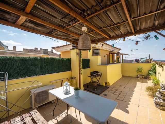 Bonito y luminoso piso de 2 habitaciones con solarium en Vilafranca