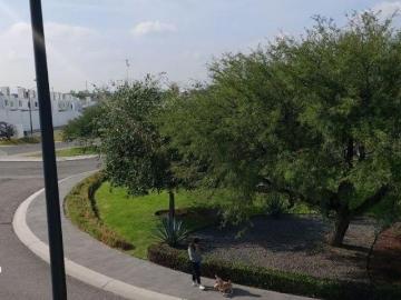 BONITOS DEPARTAMENTOS CON ALBERCA DOBLE VIGILANCIA SANTIAGO DE QUERETARO