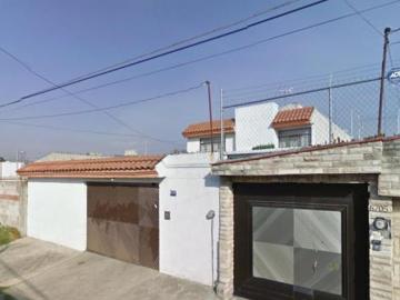 Bonita casa adjudicada en Granjas del Sur, Puebla, Puebla
