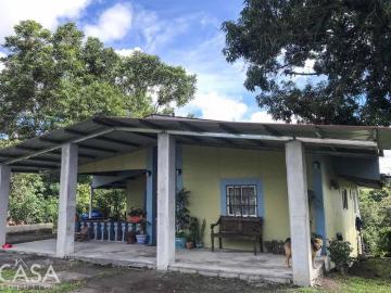 Bonita Casa con Apartamento en Venta en Paraíso, Boquerón