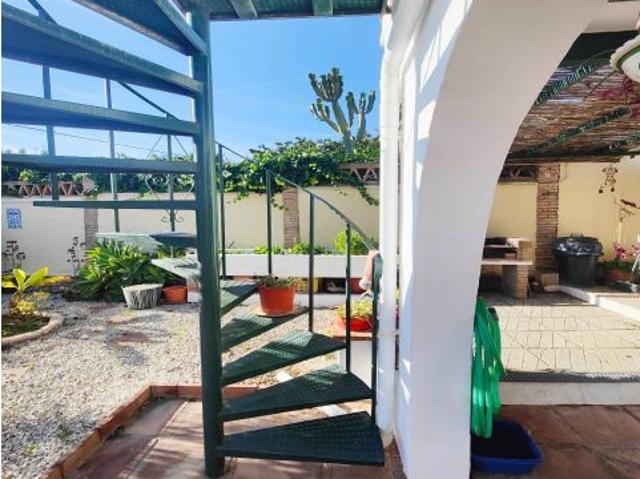 Bonita casa de campo a 3 kilómetros de Nerja