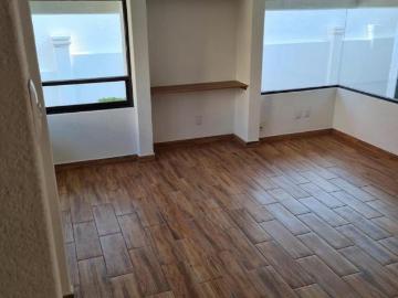 Bonita casa en VENTA cerca de Galerías METEPEC