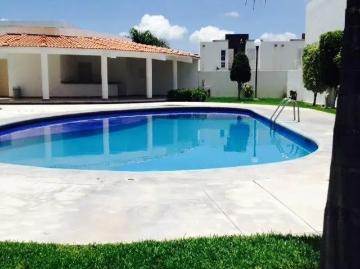 Bonita casa en Venta dentro del condominio Los Sauces Ayala, Mor