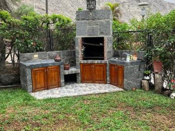 Bonita Casa en Venta en Chaclacayo Rodeado de reas Verdes