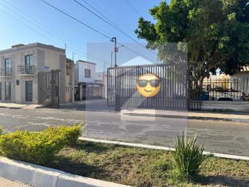 Bonita Casa en Venta en la Colonia Casa Blanca!