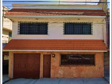 BONITA CASA EN VENTA EN NEZAHUALCOYOTL, EDOMEX