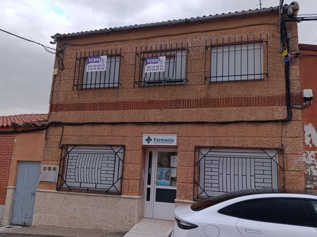 BONITA CASA EN POVEDA DE LAS CINTAS