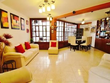 Bonita Casa Mayorazgo