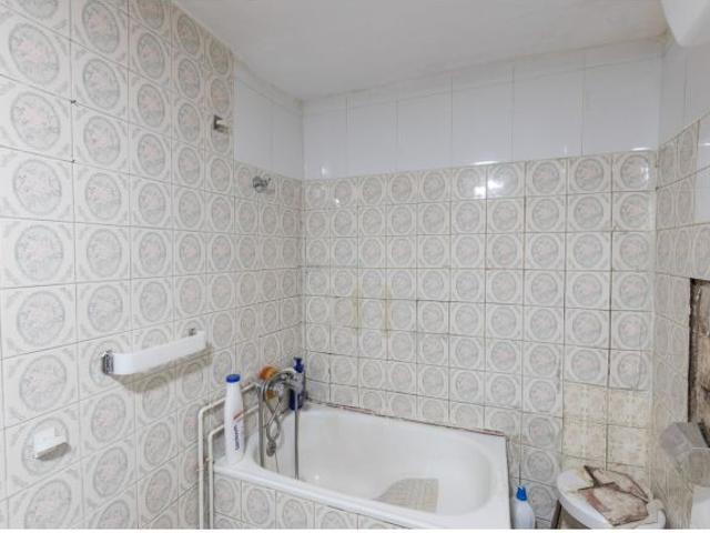 BONITA CASA PARA REFORMAR