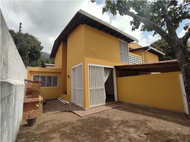 Bonita Casa Quinta en La Florida