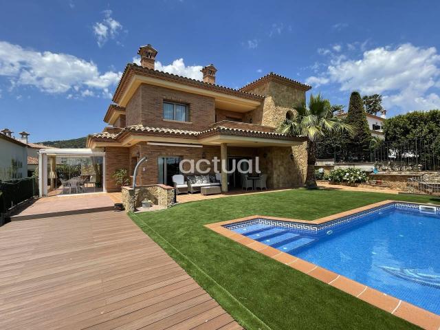 Bonita casa situada en una zona privilegiada de Platja d'ARO