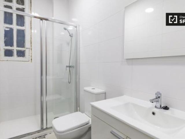 Bonita habitación en alquiler en apartamento de 5 dormitorios, Poblats Marítims