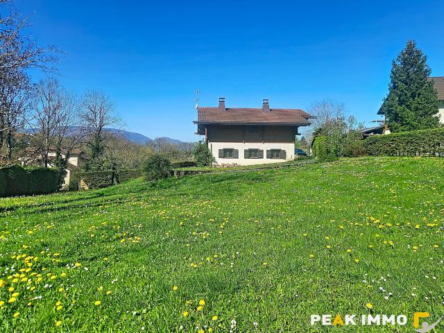 BONNE SUR MENOGE Terrain constructible 719 M2