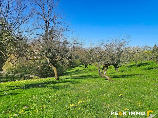 BONNE SUR MENOGE Terrain constructible 719 M2