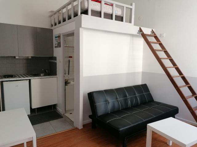 Bonnefoy Studio meublé avec mezzanine 21m2