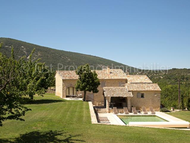 Bonnieux Mas de 200 m² avec piscine