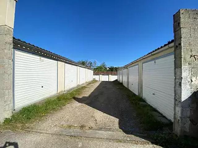Bonnières sur Seine 78270 Location parking