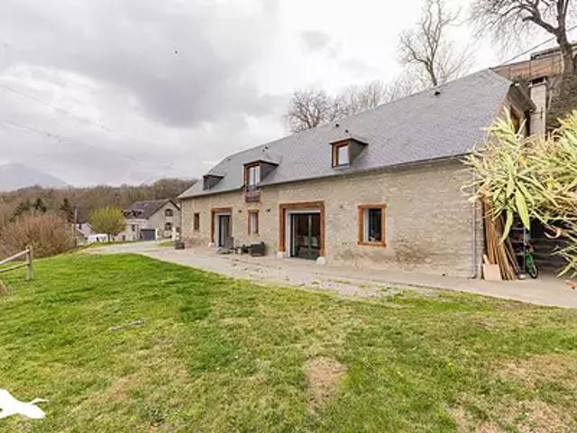 Boô Silhen 65400 Achat / Vente maison 7 pièces t7 au dernier étage parking