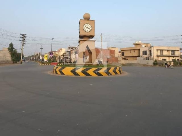Book Near to Park Residential Plot Today In Central Park Block B