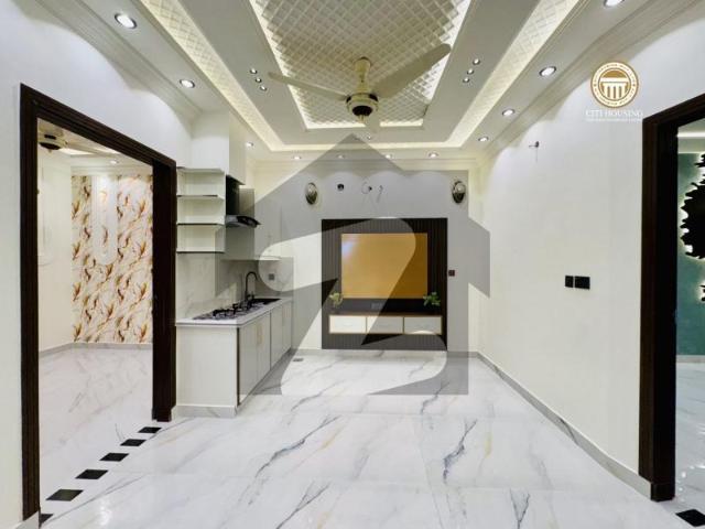 Book A On Excellent Location 5 Marla House In Citi Housing Society