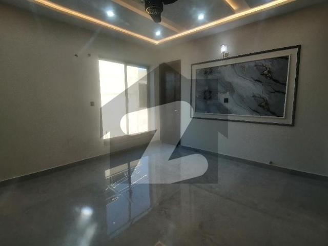 Book A Prime Location House Of 5 Marla In Shalimar Colony