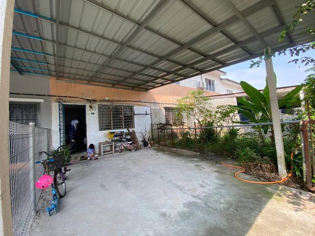 Booking RM1000 Facing Open Teres 2 Tingkat Taman Tasik Semenyih