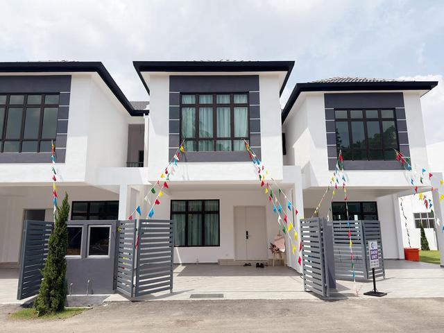 Booking RM100 Full Loan Freehold FREE Package 2 Storey Cheng Indah