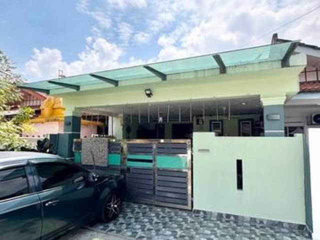 BOOKING RM1K15 Storey Terrace Taman Puchong IndahPuchong