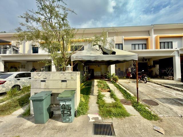 BOOKING RM 1000 FULL LOAN Townhouse Villa Kesuma Semenyih