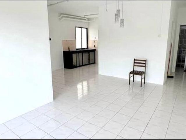 BOOKING 1K NEAR MRT CORNER Vista Pinggiran Seri Kembangan